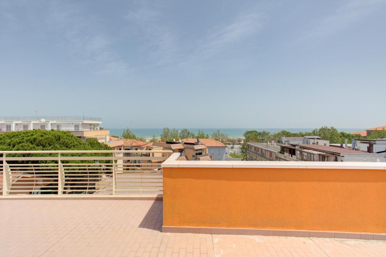 Hotel Nella Rimini Zewnętrze zdjęcie