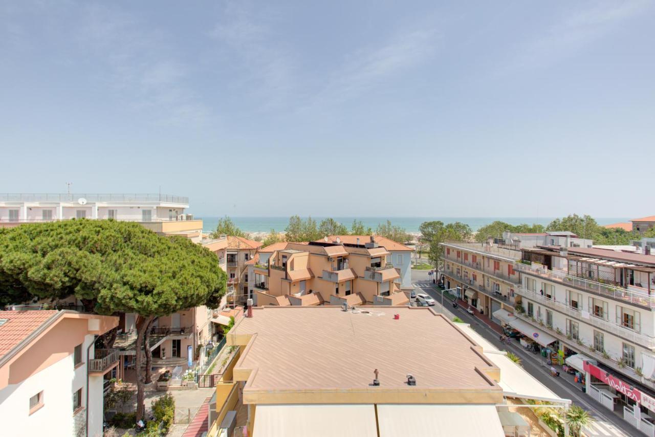 Hotel Nella Rimini Zewnętrze zdjęcie